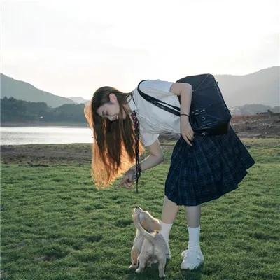 名士殉情记